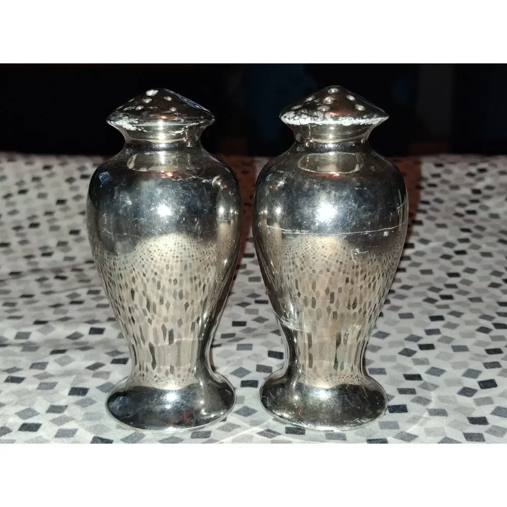 Vintage Silver Ceramic Japanese Salt And Pepper Shakers